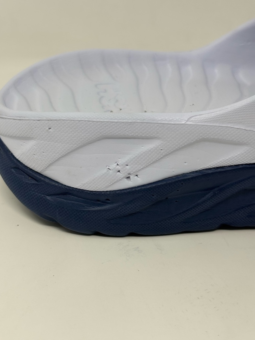 HOKA Ora Recovery Slides Sandals Men’s Size 10 White - Picture 9 of 13